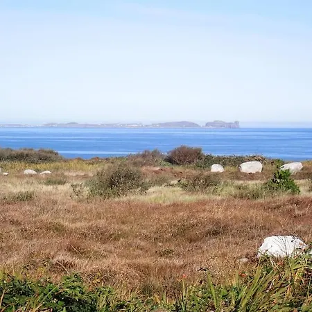 Lighthouse View, Meenlaragh Min Larach
