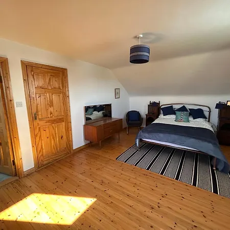 Lighthouse View, Meenlaragh Holiday home *