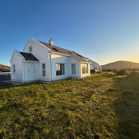 Lighthouse View, Meenlaragh Holiday home Min Larach