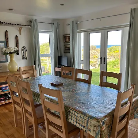 Lighthouse View, Meenlaragh