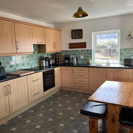Lighthouse View, Meenlaragh Holiday home