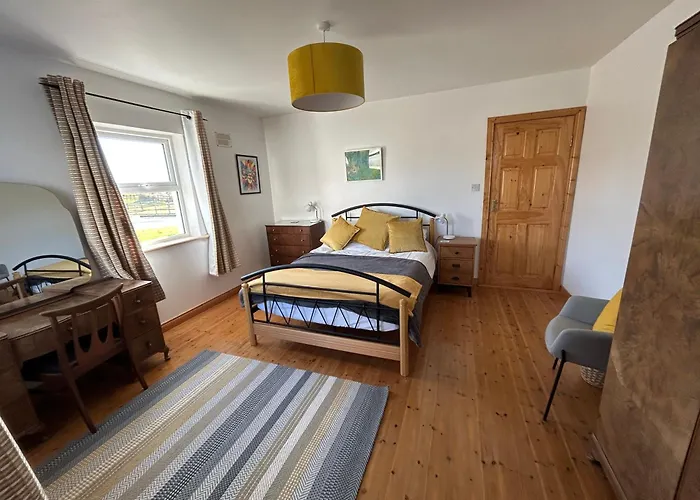 Nyaraló Lighthouse View, Meenlaragh Mín Lárach